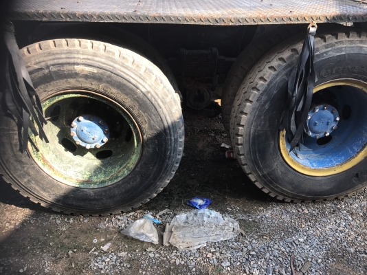 ** ราคา 155,000** ช่วงล่าง แพเสื้อเพลาหลัง2เพลา + คานหน้า HINO SS พร้อมใช้งานทันที สภาพสมบูรณ์ ยังอยู่ที่รถ กำลังยกลง