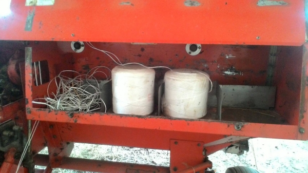 ขายเครื่องอัดฟาง คู้โบต้า HB 130 175000 บาท พร้อมใช้งาน ด่วน วันทูคอล 0986683479 dtac 0991751349 สิทธิ์ คับ