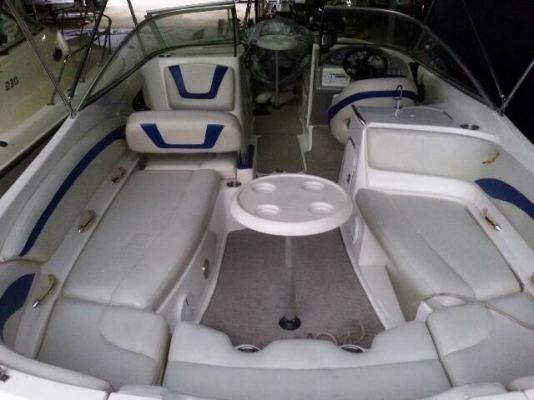 ขายเรือbayliner 24.9 ฟุต