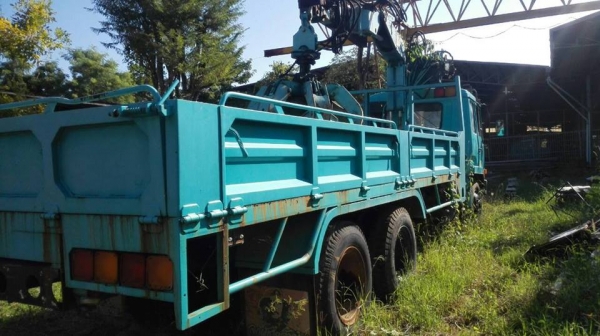 ขาย10ล้อ1เพลา พร้อมเฮี๊ยบมือ ขยุ้ม3ตัน สภาพพร้มใช้งาน เครื่อง165 6D14 กระบะ6เมตร