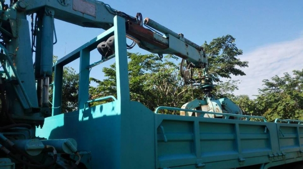 ขาย10ล้อ1เพลา พร้อมเฮี๊ยบมือ ขยุ้ม3ตัน สภาพพร้มใช้งาน เครื่อง165 6D14 กระบะ6เมตร