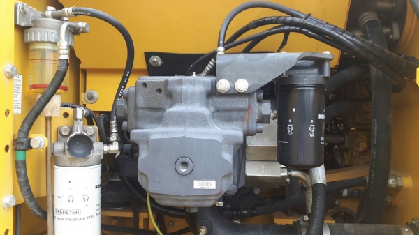 ขายด่วน!! Komatsu PC200-8MO 4,800 ชม.สภาพสวยค่ะ