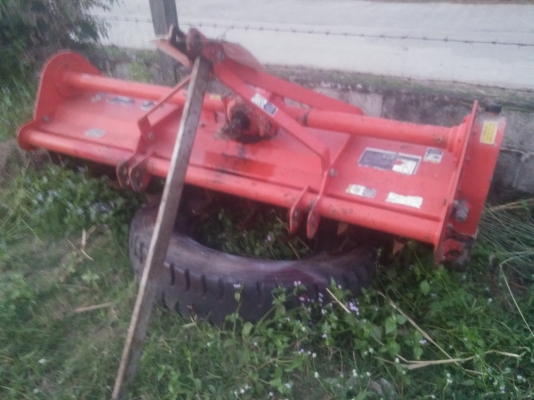 โลตาลี่ 1.60 เมตร  สภาพพร้อมใช้งาน