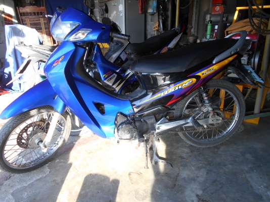 ขายเวฟ125หัวเถิกเครื่องดีรถบ้าน ขอขายคนใช้ครับ 0810074646 อ่างทอง