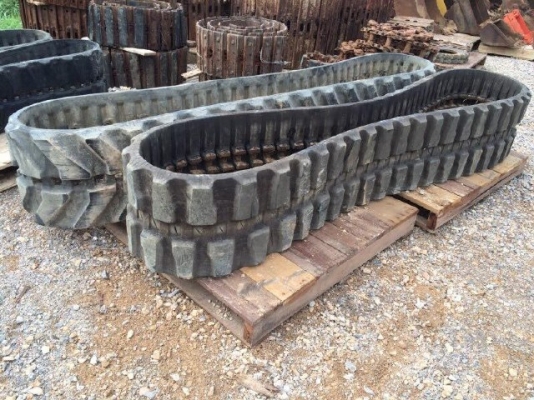 แทรคยาง 1 เส้น ใช้กับรถขุด SK60 #450*81*74 นำเข้าจากญี่ปุ่น ติดต่อ 087-9118593/085-0843200