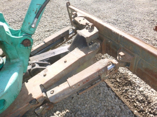 Komatsu PC35R-8 ปั้มนิ้ว ใบมีดดันปรับทิศทางได้ ถึงไทยเร็วๆนี้