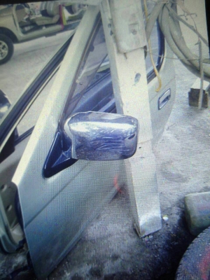 ประตูพร้อมกระจกไฟฟ้า นิสสันฟอร์นเทีย