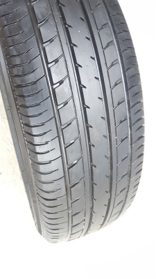 ขายยาง185/60/15 ปี 15 YOKOHAMA E70 4 เส้น ขายยาง185/60/15 ปี 15 YOKOHAMA E70 4 เส้น