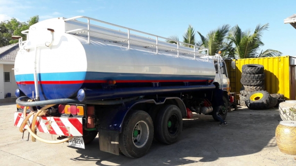 รถบรรทุกน้ำเพลาเดียว16000ลิตร HINO F18 เครื่องHO7C แชซซีสวยมาก