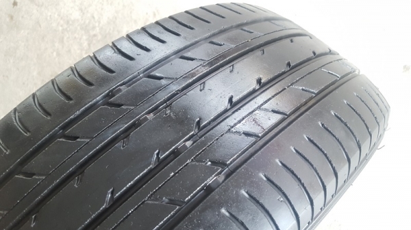 ขายยาง205/55/16 ปี 14 YOKOHAMA E70 4 เส้น ขายยาง205/55/16 ปี 14 YOKOHAMA E70 4 เส้น