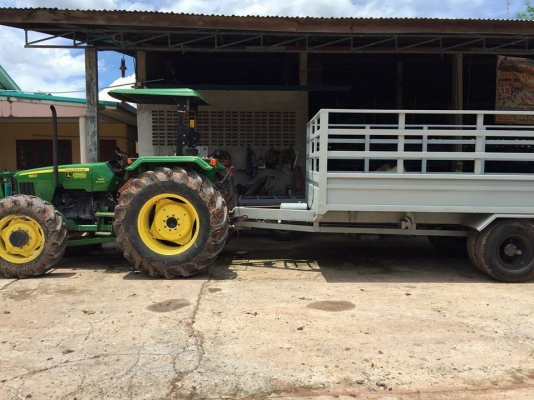 ขายเทรนเลอร์รถไถลาก ดั้ม 4 ตัน แบบ 1 เพลา 2 เพลา ใส่ได้ทุกรุ่นตั้งแต่ 36 แรงขึ้นไป กระบะกว้าง 2.10 เมตร ยาว 4 เมตร พร้อมรับสั่งทำตามแบบทุกชนิด ขายเทรนเลอร์รถไถลาก ดั้ม 4 ตัน แบบ 1 เพลา 2 เพลา ใส่ได้ทุกรุ่นตั้งแต่ 36 แรงขึ้นไป กระบะกว้าง 2.10 เมตร ยาว 4 เมตร พร้อมรับสั่งทำตามแบบทุกชนิด