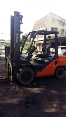 รถยกฟอร์คลิฟท์ Forklift 3.0T ดีเซล เกียร์ออโต้ 4.0 M. งาสไลด์ ยางตัน