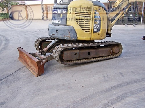 ขาย รถขุดแบคโฮ KOMATSU รุ่น PC30MR-2 ใช้งานมาเพียง 1560 ชม เหมือนใหม่