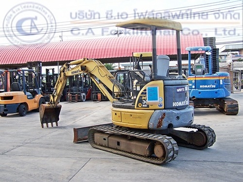 ขาย รถขุดแบคโฮ KOMATSU รุ่น PC30MR-2 ใช้งานมาเพียง 1560 ชม เหมือนใหม่