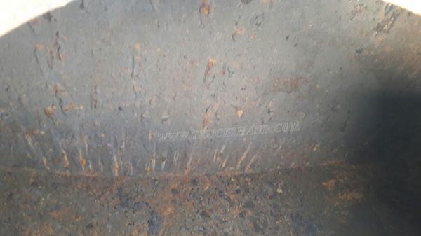 ถังน้ำตั้งพื้นหรือบนกระบะรถได้  ขนาดยาว 3.60 เมตร   ขนาดกว้าง  2.00 เมตร    ขนาดบรรจุ 6,000 ลิตร มี 3 ลูก