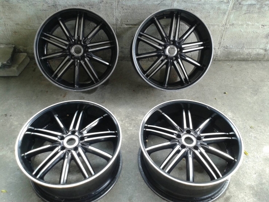 ขอบ20นิ้ว5รู114 ก.8.5นิ้ว อีที40 ชุดนี้ ราคา 8000 บาท