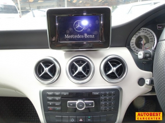 BENZ A-CLASS A180 W176 1.6 BlueEFFICIENCY AT ปี2014