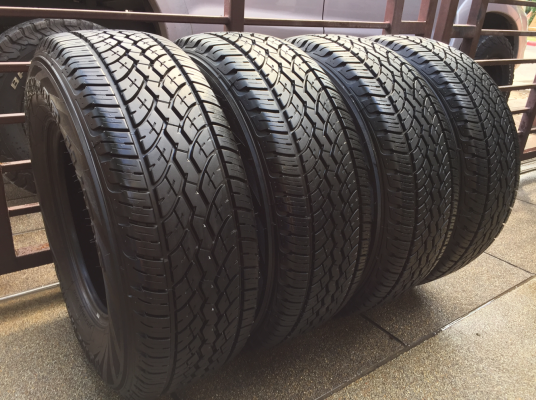 ยาง Yokohama 275 70 16 สิ้นปี13 ดอกเต็ม ไม่มีปะ ไม่มีแตกลายงา ใช้งานน้อย ราคาไม่แพง