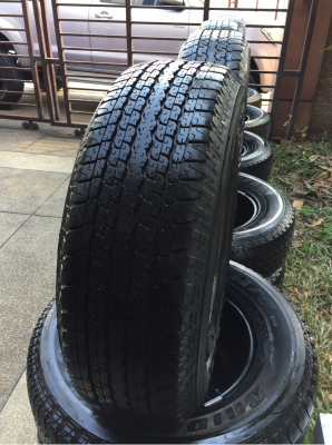 ยาง Bridgestone 245 70 16 ปี16 รอบนี้มา 5ชุด ดอกเต็ม ราคาไม่แพง