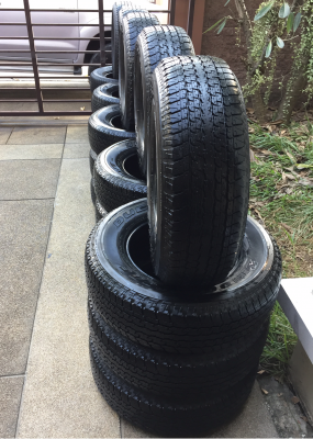 ยาง Bridgestone 245 70 16 ปี16 รอบนี้มา 5ชุด ดอกเต็ม ราคาไม่แพง