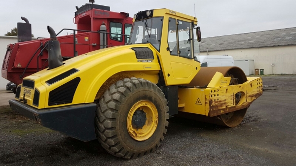 บด 26 ตัน BOMAG BOMAG BW226DH 0859049669 เก่ง NDT(T)