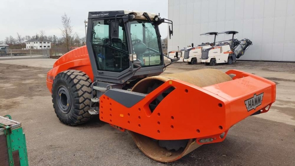 บด 25 ตัน HAMM 25i โทร 0859049669 เก่ง NDT(T)