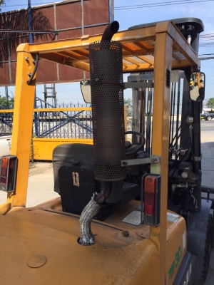 TCM FD30Z5 เครื่องดีเซล เกียร์ออโต้ เสาสูง4เมตร สนใจติดต่อ083-062-0223(ปอน) TCM FD30Z5 เครื่องดีเซล เกียร์ออโต้ เสาสูง4เมตร สนใจติดต่อ083-062-0223(ปอน)