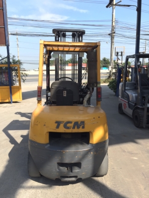 TCM FD30Z5 เครื่องดีเซล เกียร์ออโต้ เสาสูง4เมตร สนใจติดต่อ083-062-0223(ปอน) TCM FD30Z5 เครื่องดีเซล เกียร์ออโต้ เสาสูง4เมตร สนใจติดต่อ083-062-0223(ปอน)