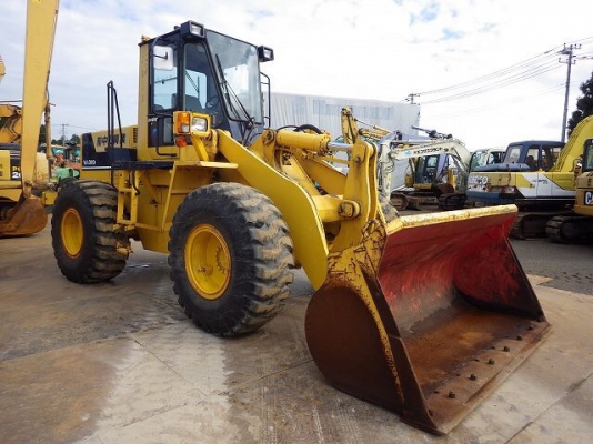 KOMATSU WA300-1 ซีเรียล 30,000 ญี่ปุ่นแท้ โทร.090-986-2521 อ๊อบ
