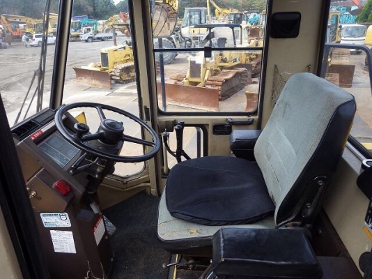 KOMATSU WA300-1 ซีเรียล 30,000 ญี่ปุ่นแท้ โทร.090-986-2521 อ๊อบ