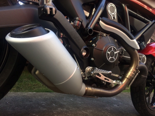 ขายDUCATI SCRAMBLE (800cc.) สีแดง ปี2016 วิ่ง 1,xxx โล สภาพนางฟ้า ราคาเบาๆ