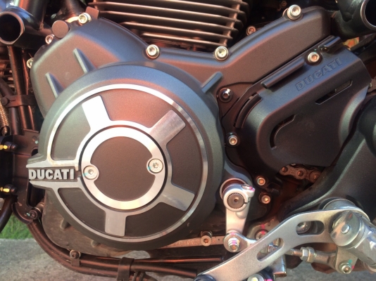 ขายDUCATI SCRAMBLE (800cc.) สีแดง ปี2016 วิ่ง 1,xxx โล สภาพนางฟ้า ราคาเบาๆ