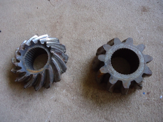 ขายถูก รถไถใหญ่ คูโบต้า M8950 สองเพลา เครื่องเสีย ตามสภาพ อยู่ จ.อุดร ขายถูก รถไถใหญ่ คูโบต้า M8950 สองเพลา เครื่องเสีย ตามสภาพ อยู่ จ.อุดร