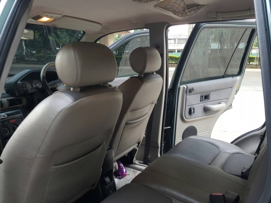 2003 LAND ROVER FREELANDER 2.5 V6 สีเทาสวยๆ สภาพจบๆ ไม่ต้องเก็บอะไรแลัว