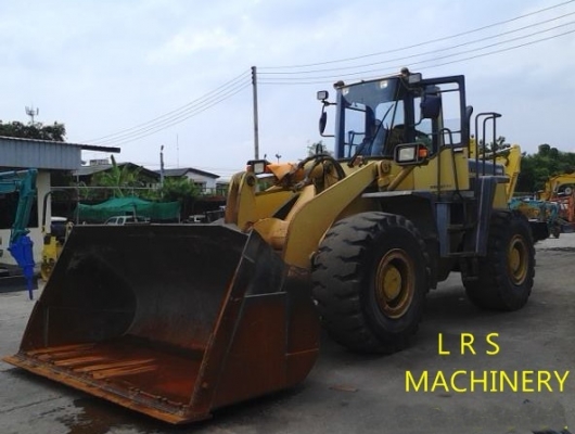 รถตักล้อยาง KOMATSU รุ่น WA 400-3 รถตักล้อยาง KOMATSU รุ่น WA 400-3