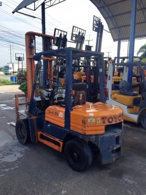 TOYOTA 5FD25 เครื่องดีเซล เสาสูง4เมตร งาเท สนใจติดต่อ 083-062-0223(ปอน) TOYOTA 5FD25 เครื่องดีเซล เสาสูง4เมตร งาเท สนใจติดต่อ 083-062-0223(ปอน)