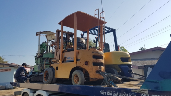 ขายด่วนรถยกKOMATSU FG15-10ยก1.5ตันเสาสุง3เมตรงากะดกได้ยางหน้าคู้นอกเพิ่งนำเข้ามายังไม่เคยใช้งานในเมืองไทยเลย ขายด่วนรถยกKOMATSU FG15-10ยก1.5ตันเสาสุง3เมตรงากะดกได้ยางหน้าคู้นอกเพิ่งนำเข้ามายังไม่เคยใช้งานในเมืองไทยเลย