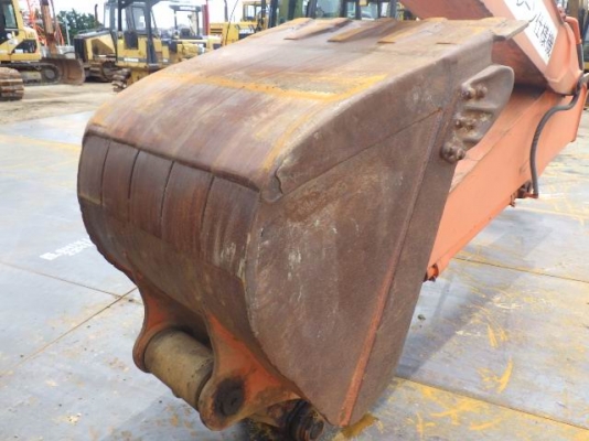 ขายค่ะ รถขุด Hitachi EX200-3M รถนำเข้าจากญี่ปุ่นแท้ๆค่ะ ยังไม่เคยใช้งานในไทย เครื่องปั้มระบบดีมากๆค่ะ