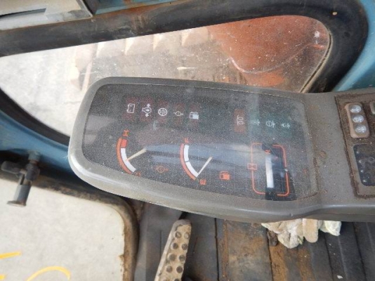 ขายค่ะ รถขุด Hitachi EX200-3M รถนำเข้าจากญี่ปุ่นแท้ๆค่ะ ยังไม่เคยใช้งานในไทย เครื่องปั้มระบบดีมากๆค่ะ