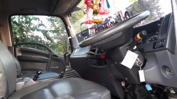 ขายครับ 360 ปี 56 ดั้มสามมิตร รถสวยขั้นเทพ ขายครับ 360 ปี 56 ดั้มสามมิตร รถสวยขั้นเทพ