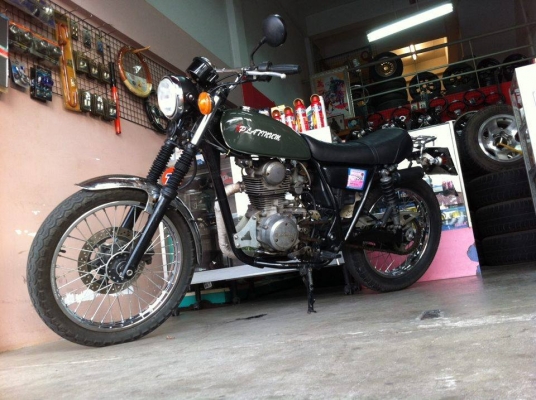 มอไชค์ช็อปแนวทหาร250cc