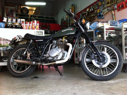 มอไชค์ช็อปแนวทหาร250cc