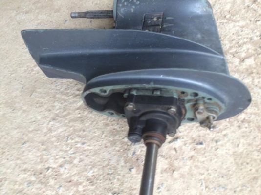 เกียร์ ยามาฮ่า 30แรง หัวมล หางสั้น 17นิ้ว สภาพสวยๆเลย