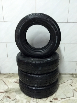 ขายยาง GOODYEAR ซีรีย์ 155/80R12 ผลิตปี 06 ใส่ล้อลายดาว ขายยาง GOODYEAR ซีรีย์ 155/80R12 ผลิตปี 06 ใส่ล้อลายดาว