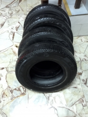 ขายยาง GOODYEAR ซีรีย์ 155/80R12 ผลิตปี 06 ใส่ล้อลายดาว