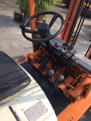 TOYOTA 4FD25  รถนอกเก่าญี่ปุ่น  ดีเซล 2J  เสา 4 เมตร งาหนีบ