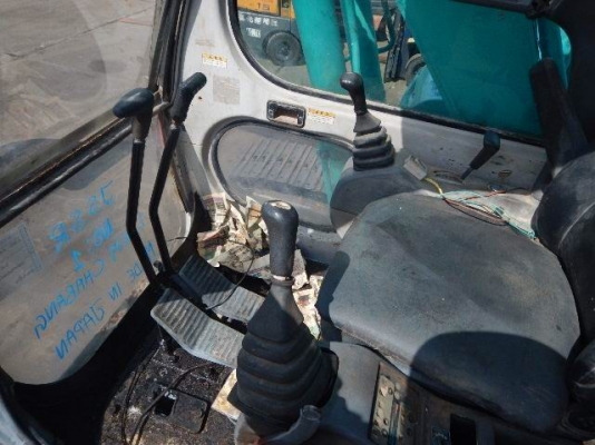 ขายด่วน KOBELCO SK100 MART5 สภาพพร้อมใช้งานเครื่องปั้มดีเยี่ยม สภาพเก่านอก รถสวย ช่วงล่างเต็ม ไฟฟ้าครบ เก่านอก เอกสารใบอินวอยซ์