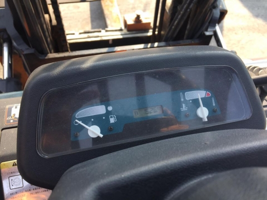 TOYOTA 7FD30  รถนอกเก่าญี่ปุ่น ดีเซล 2Z  เสา 4.5 เมตร แผงงาสไลด์