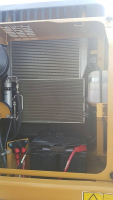 ขาย CAT318D2L รถสวยมาก 2500 ชั่วโมง สนใจติดต่อ 081-4283210