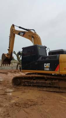 ขาย CAT318D2L รถสวยมาก 2500 ชั่วโมง สนใจติดต่อ 081-4283210